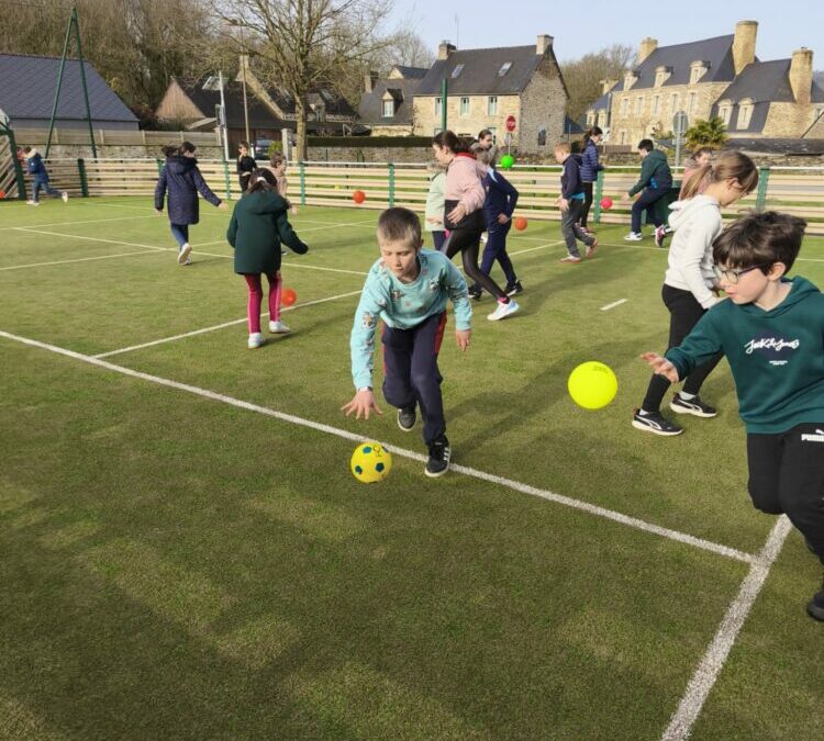 Cycle handball pour les CE-CM🏐💪